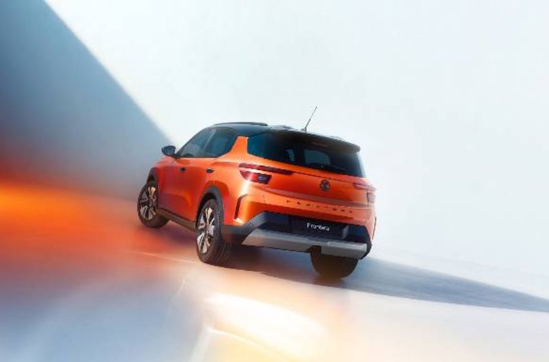 image of the back of the car