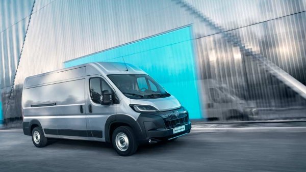 Exterior Peugeot E-Boxe