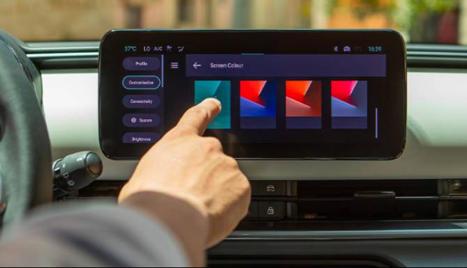 fiat 600 infotainment screen