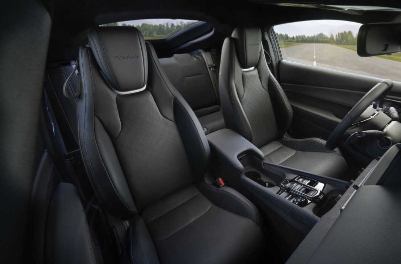 pan of the seats in the car