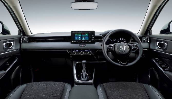 Honda - HRV Hybrid - Interior
