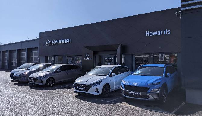 howards hyundai dorchester exterior showroom