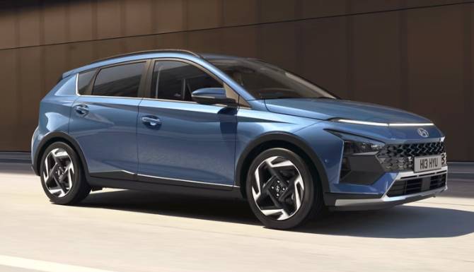 Hyundai Bayon in blue