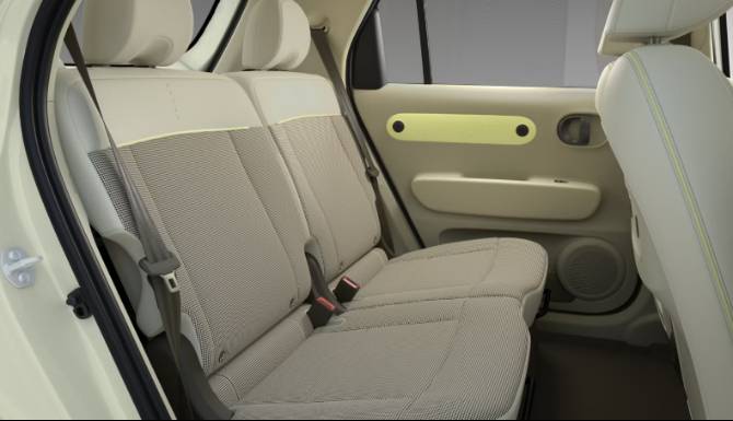 hyundai inster back seats space