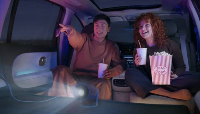 Hyundai ioniq 9 cinema seats
