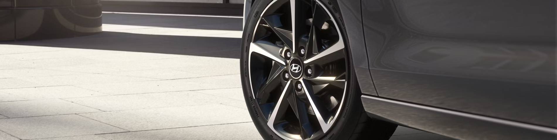 hyundai i30 wheel display