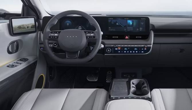 ioniq 5 cockpit