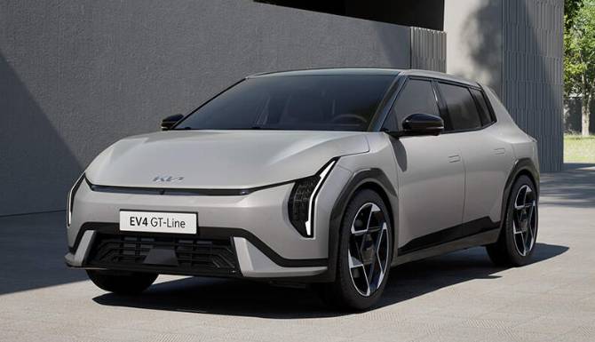 Kia ev4 GT Line still shot from front