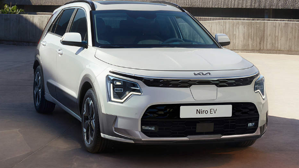 White Kia Niro EV parked outdoors