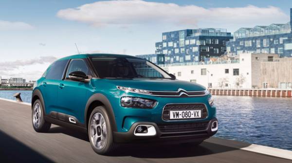 New C4 Cactus Hatch lifestyle