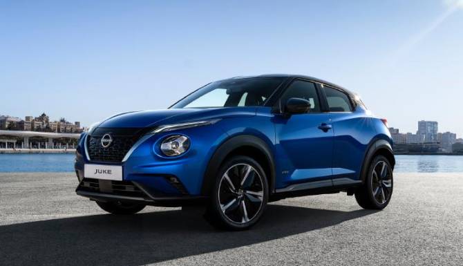 Nissan Juke Blue