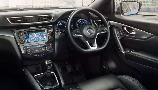 Nissan Qashqai 2019 Interior Drivers Side