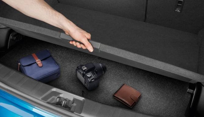 Nissan Qashqai 2019 Secret Boot Compartment