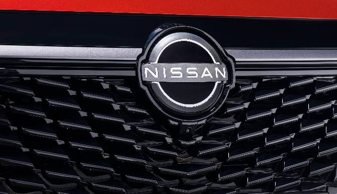 nissan qashqai grille