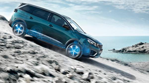 peugeot-5008-HILL DECENT