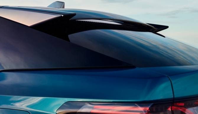 Peugeot 3008 Floating Spoiler