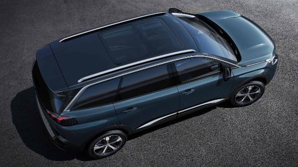 peugeot 5008 suv - panaramic roof