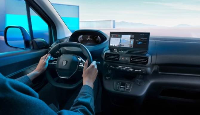 Peugeot E-Partner Cockpit