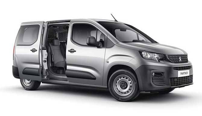 Peugeot Partner Combi Side View