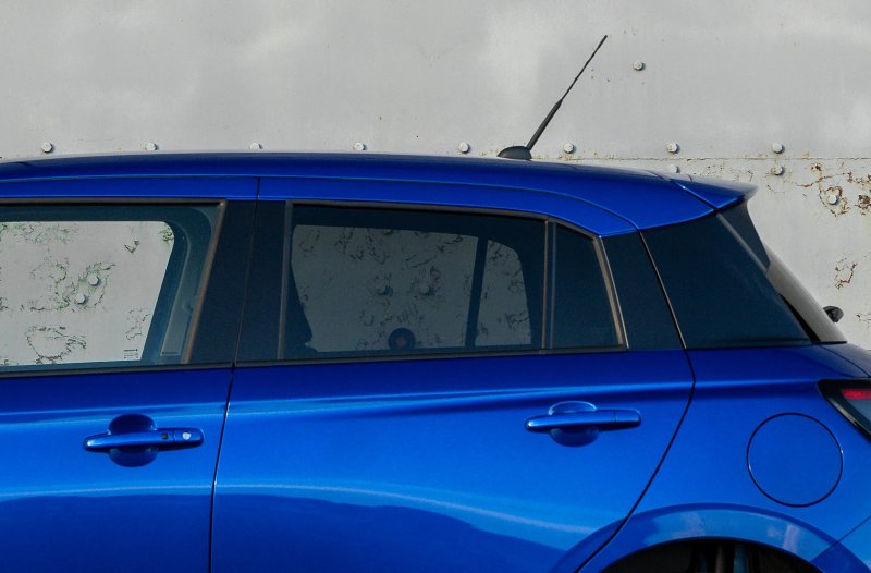 close up of the roof of the car