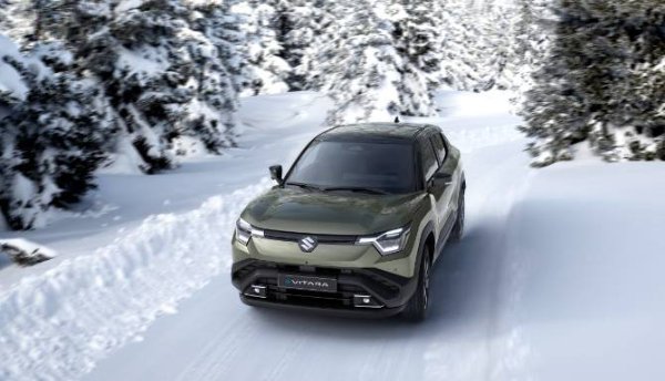 vitaraingreeninsnow