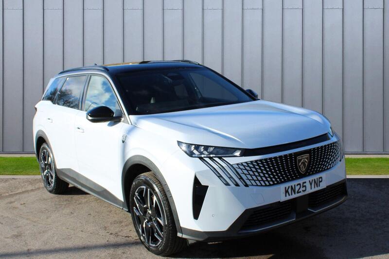 PEUGEOT 5008