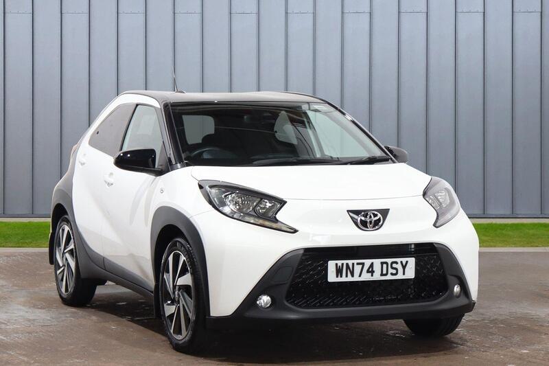 TOYOTA AYGO X