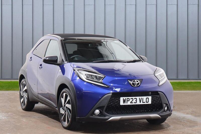 TOYOTA AYGO X